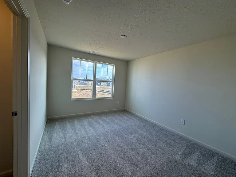 6837 Bridle Oaks Ct — Photo 34