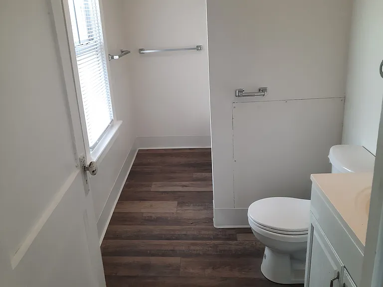 503 S 7th St — Photo 8