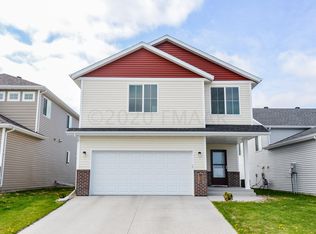 2188 65th Ave S, Fargo, ND 58104