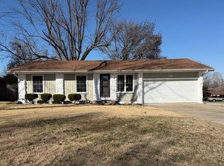 2525 W Katella Ln, Springfield, MO 65807