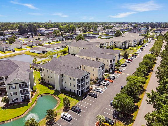 3rd image of 2070 Cross Gate Blvd. #303