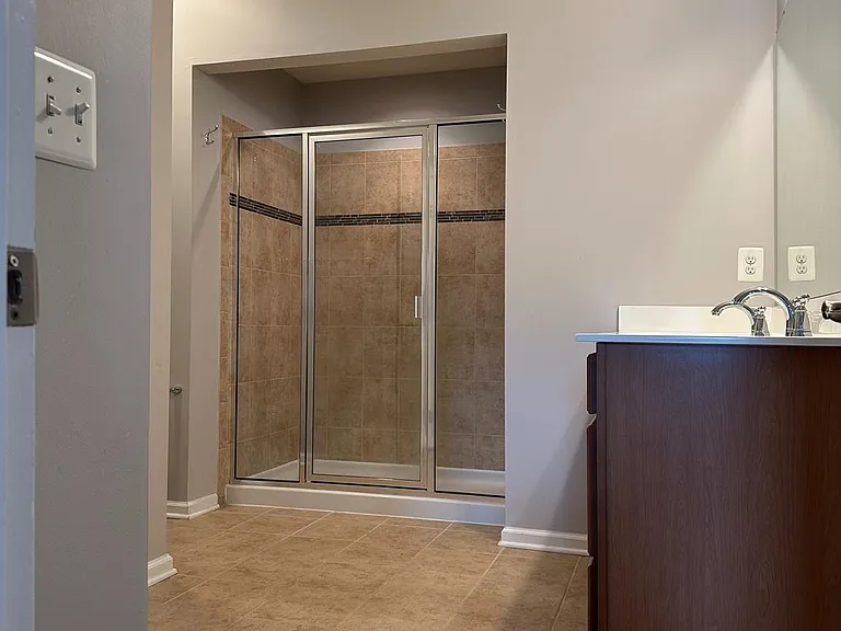 24598 Johnson Oak Ter — Photo 11