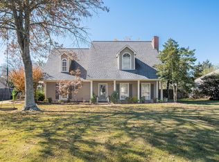 1705 Lakefield Dr, Tupelo, MS 38801