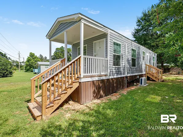 30 Buena Vista Dr, Lillian, AL 36549