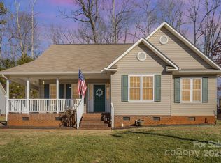 409 Chinaberry Dr, China Grove, NC 28023