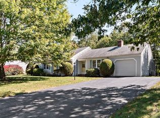 111 Seth Parker Rd, Barnstable, MA 02630