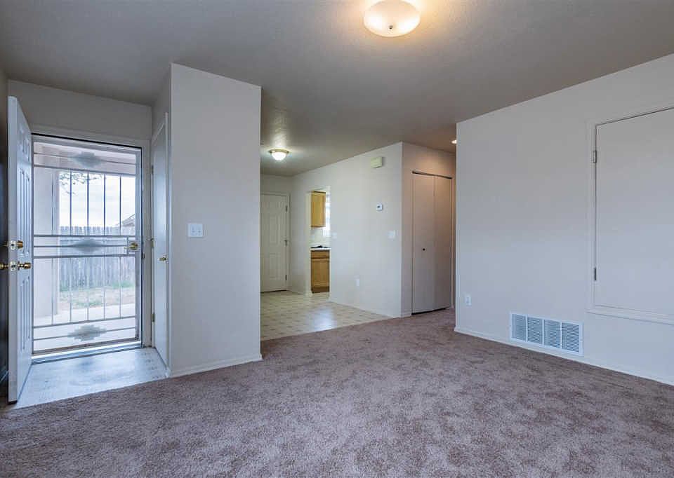 1st image of 27 San Mateo Way N #A
