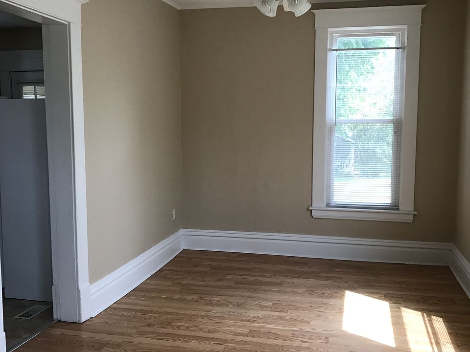 1st image of 500 Prospect Ave NE