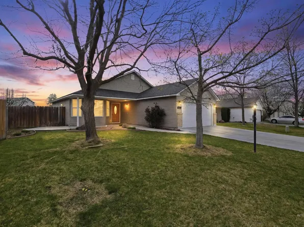 11719 W Huckleberry Dr, Nampa, ID 83651