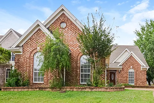 2722 Nelle Ln Photo 1