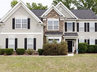 7539 Chasewater Dr, Harrisburg, NC 28075