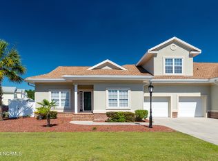 8975 Smithfield Dr NW APT 2, Calabash, NC 28467