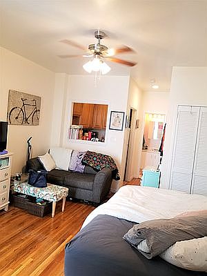 5th image of 1667 1st Ave #D
