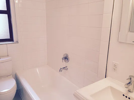 Rented by Stonehenge NYC LLC | media 4