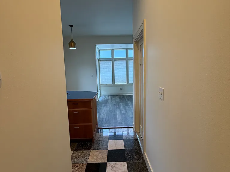 14 W Dravus St #B — Photo 6