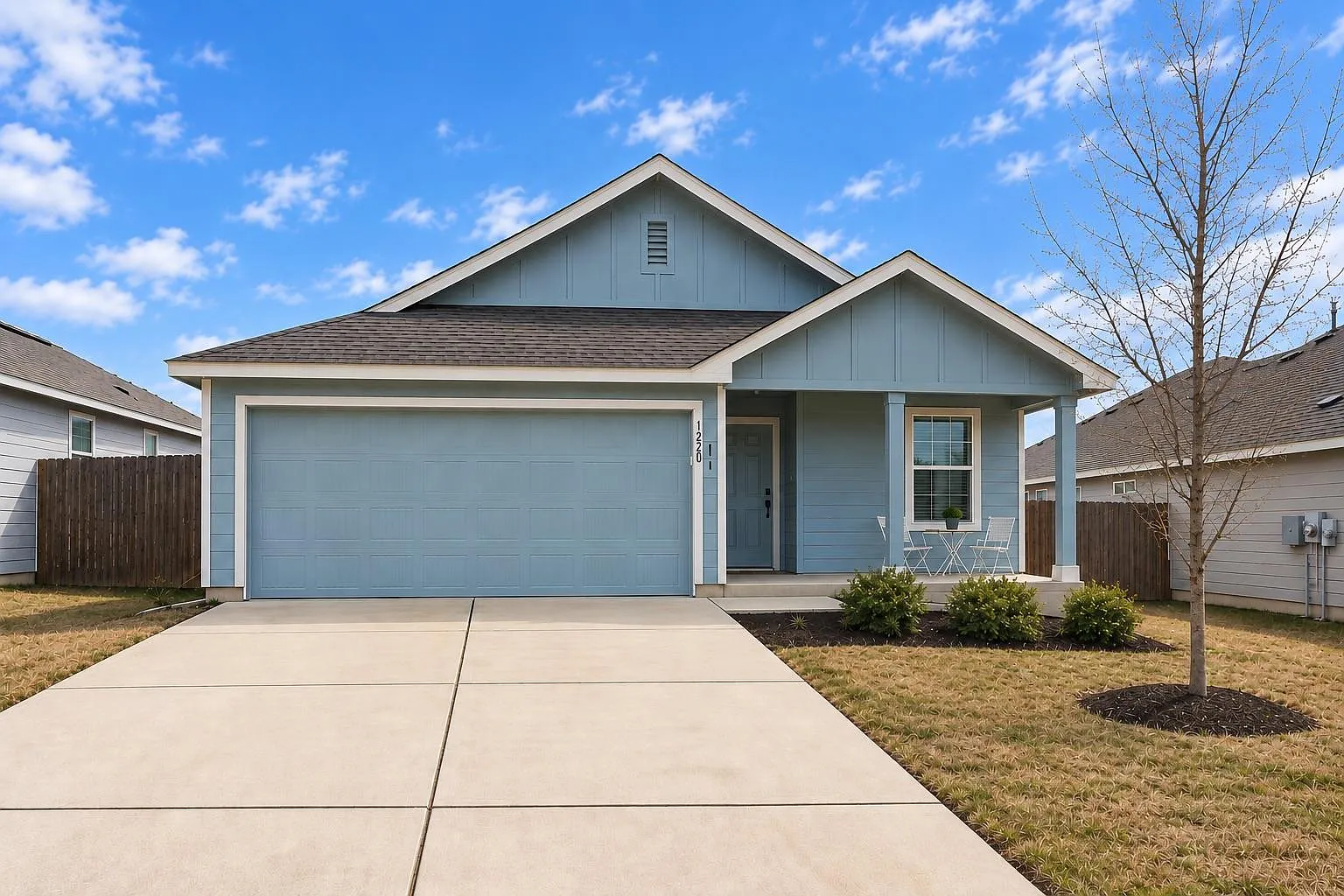 3 bed, 2.0 bath, 1047 sqft, $1,900 — Photo 1