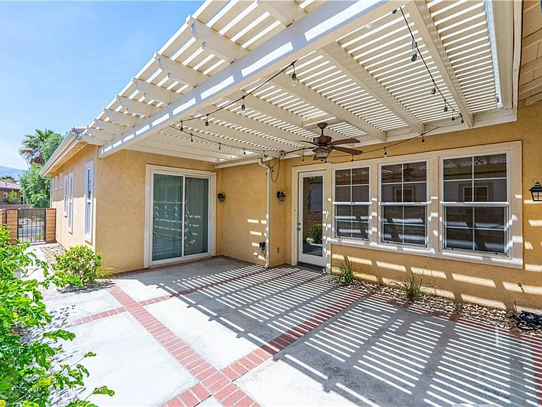 26345 Avenida Quintana — Photo 34