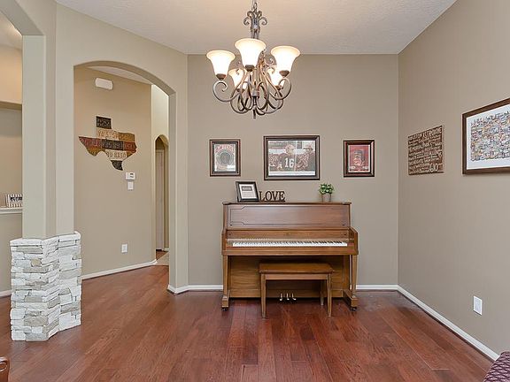 4th image of this home