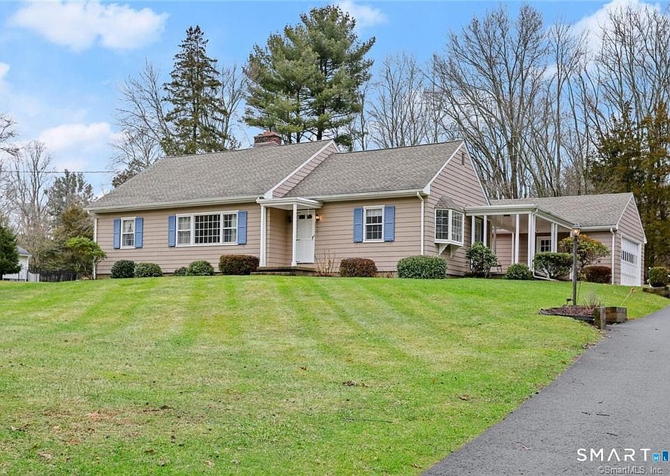 1st image of 501 Lambert Rd
