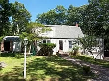 Pembroke Dr