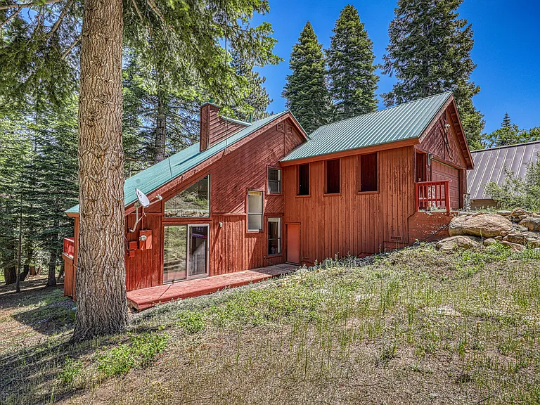 11059 Zermatt Dr — Photo 33
