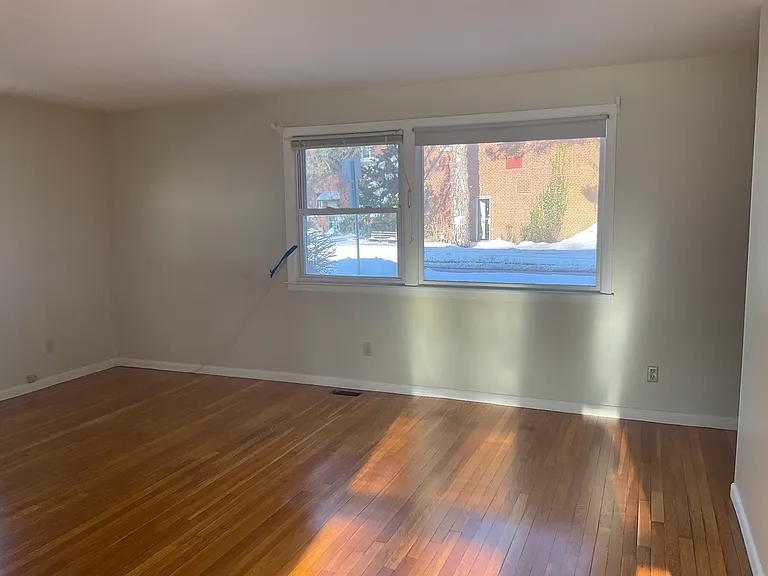 6 Widger Rd — Photo 8