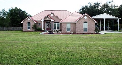 1st image of 510 SW Broderick Dr