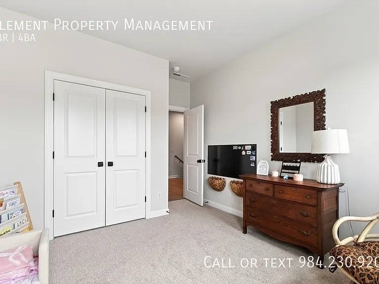 4730 Cypress Tree Ln #1 — Photo 48