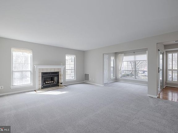 3rd image of 4503C Hazeltine Ct #C