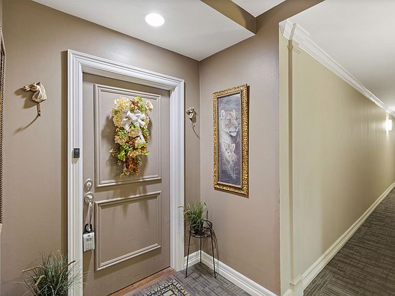 4th image of 655 Riverside Dr APT 1208