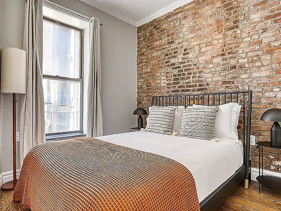 3rd image of 345 E 5th St APT 9