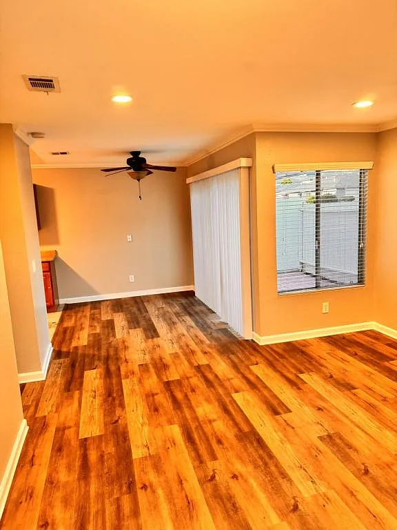 3451 Seabreeze Walk — Photo 2