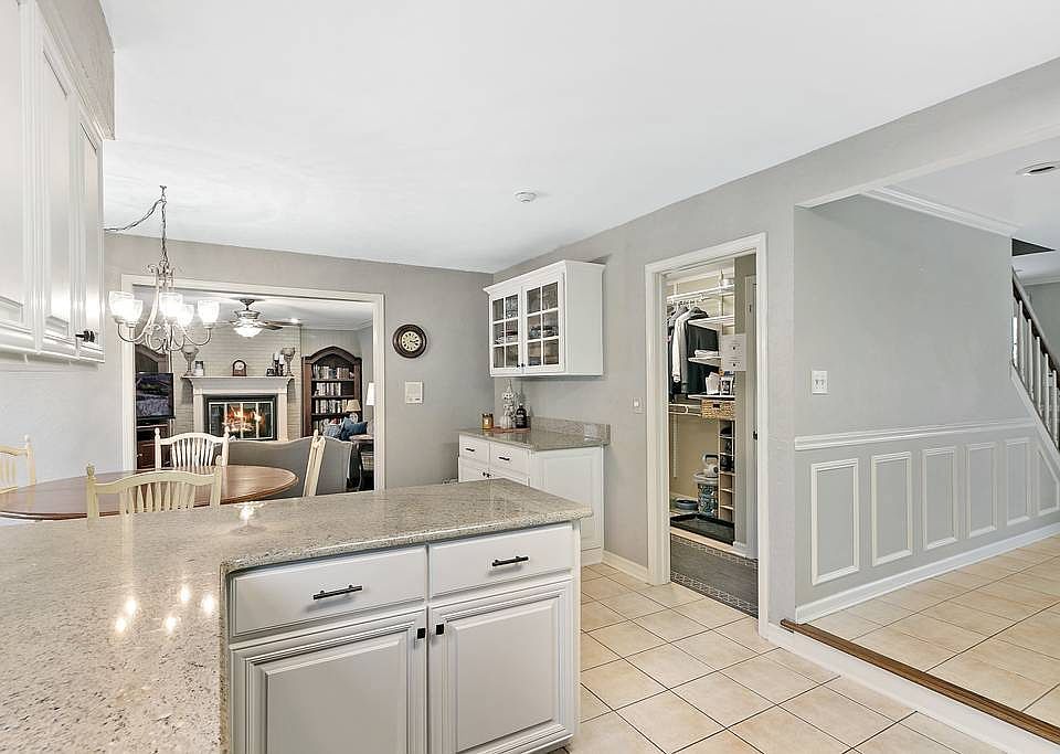 130 Tall Trees Cir, Barrington, IL 60010 Zillow