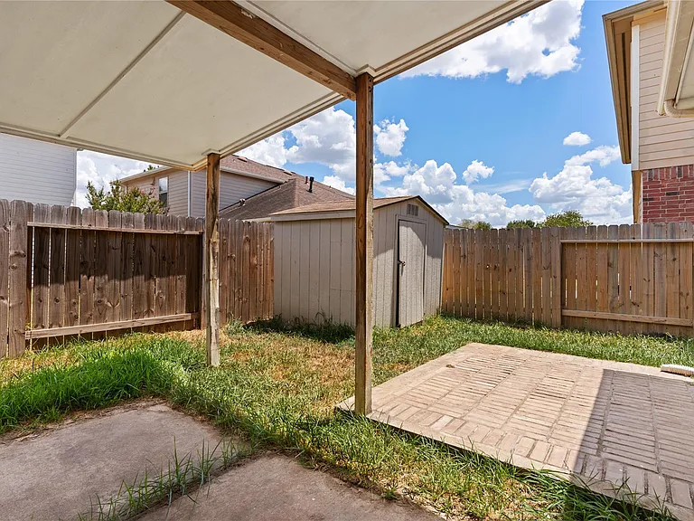 7814 Yaupon Ranch Ct — Photo 34