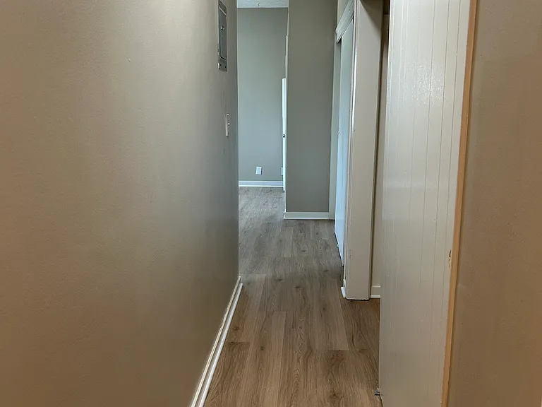 STP Properties — Photo 5
