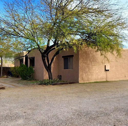 3313 E Blacklidge Dr #1 Photo 1