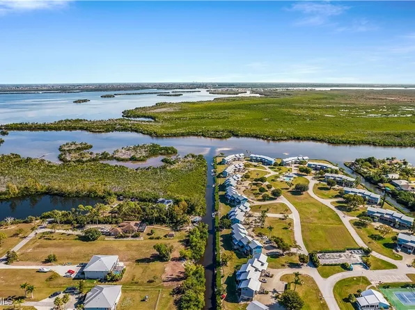 5301 Blue Crab Cir #4, Bokeelia, FL 33922