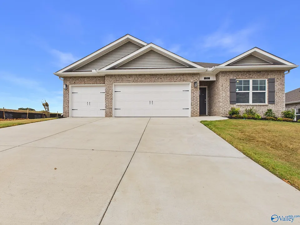 258 List Rd