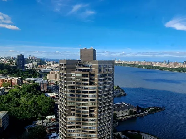 7000 Blvd East image 17 of 46