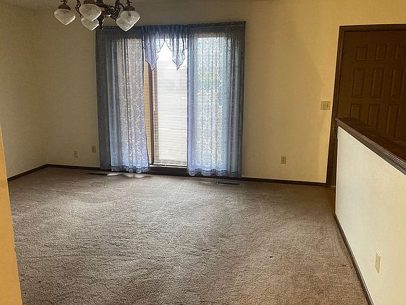 Main Level Living Room 2