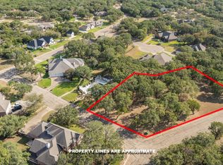 1240 Autumn Oaks Cir, China Spring, TX 76633