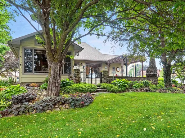 755-A 80th Ln, Fremont, IN 46737