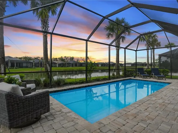 1870 Amador CT, NAPLES, FL 34120