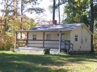 6606 Hopkins Rd, North Chesterfield, VA 23234