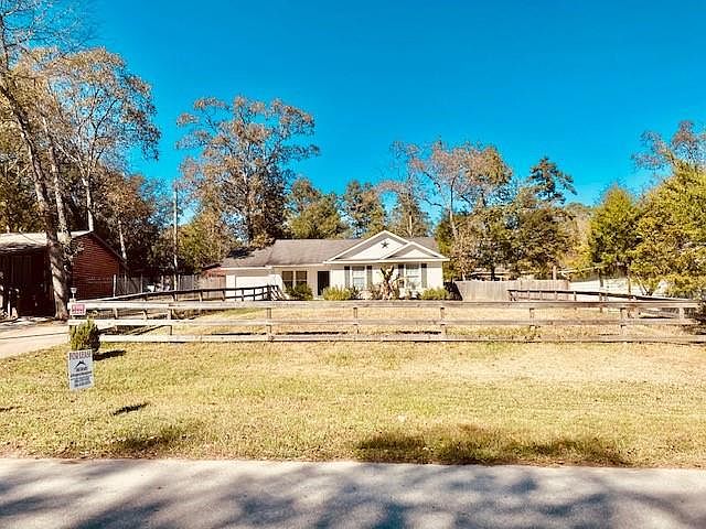 1st image of 10447 Royal Adrian Dr