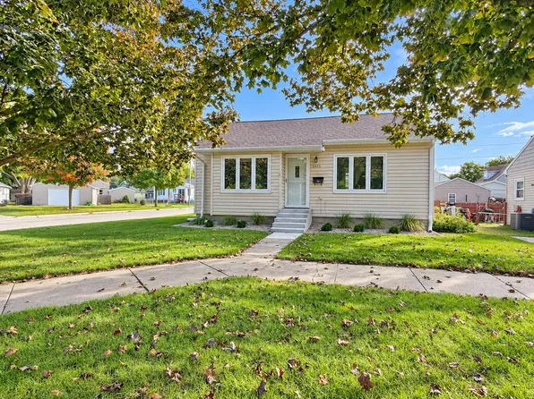 1345 Oleson Park Ave, Fort Dodge, IA 50501