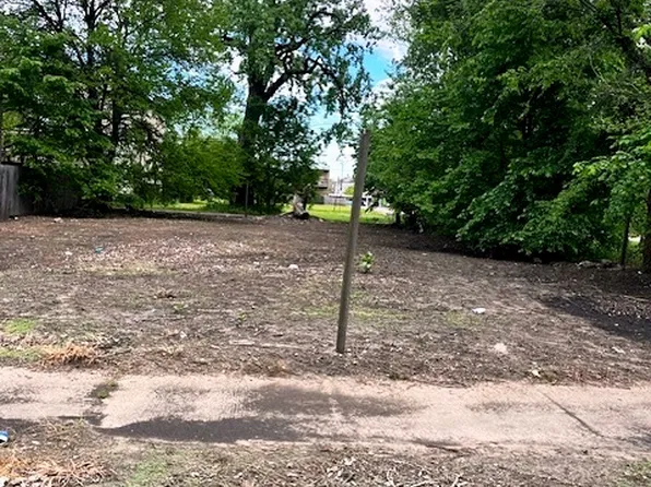 5655 S Perry Ave, Chicago, IL 60621