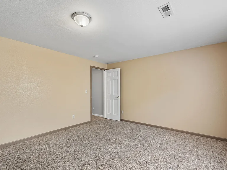 5164 Fennel Dr — Photo 29