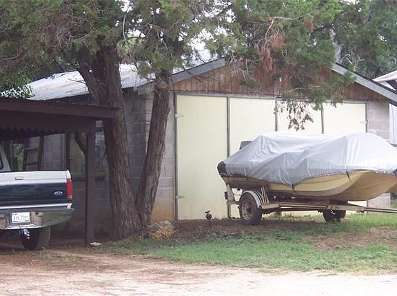 2nd image of 108 Lazy Creek Ln