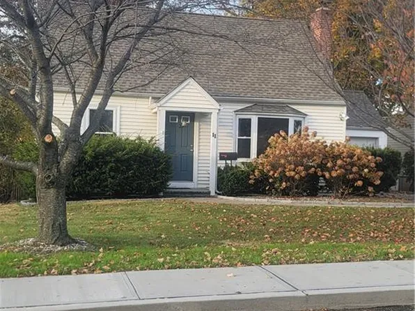 11 Senga Road, Norwalk, CT 06854